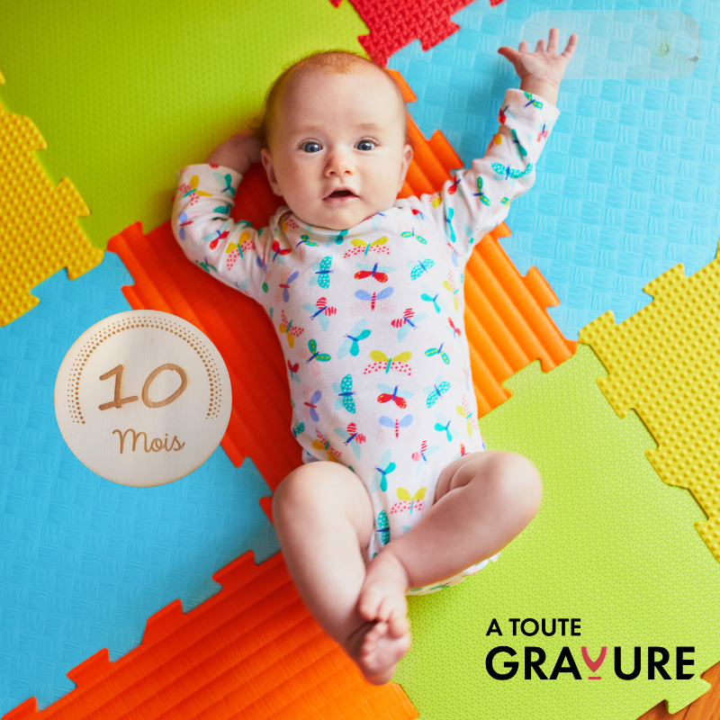 Cartes étapes bébé en bois Design Chiffres