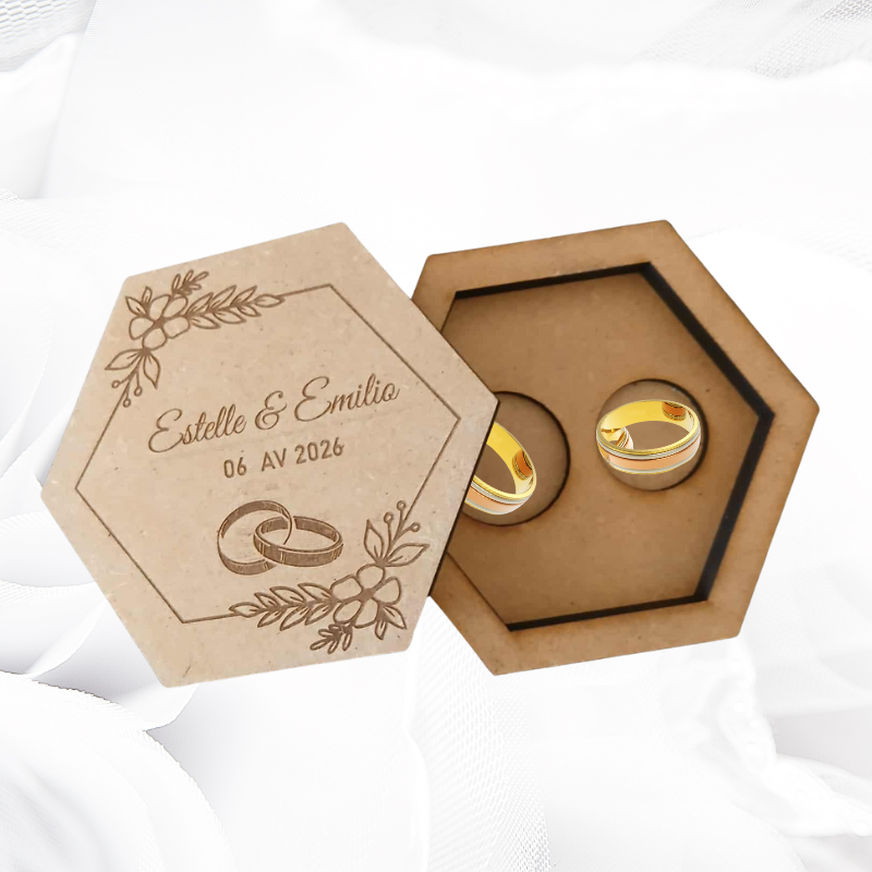 Boîte à alliances hexagonale personnalisée – Gravure prénoms & date