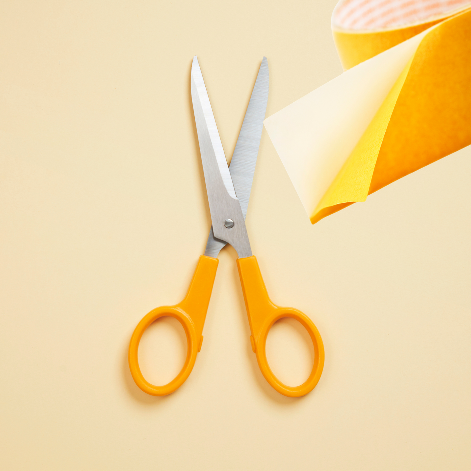 Accessoires pratiques pour adhesiver, poser, vos décorations unique
