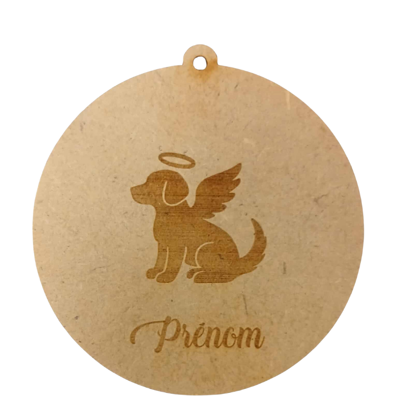 Boule de Noël personnalisée en bois – Chien ange avec prénom gravé 🕊️