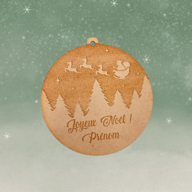Boule de Noël personnalisée en bois – Traîneau du Père Noël & prénom gravé 🎅✨
